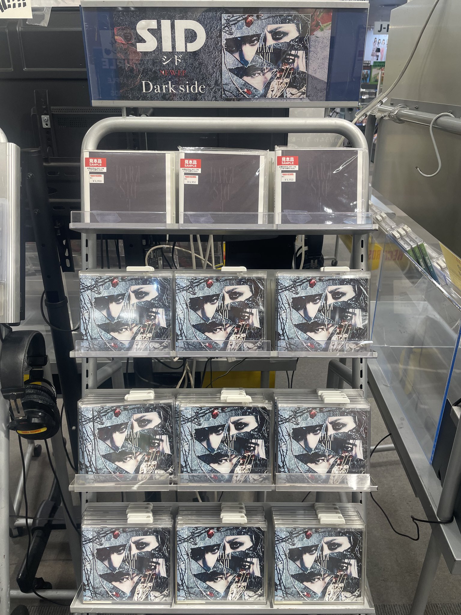 PSA Lounge Tokyo 初日来場特典 ノベルティカード おまけ付き ZEROTOKYO on X: 