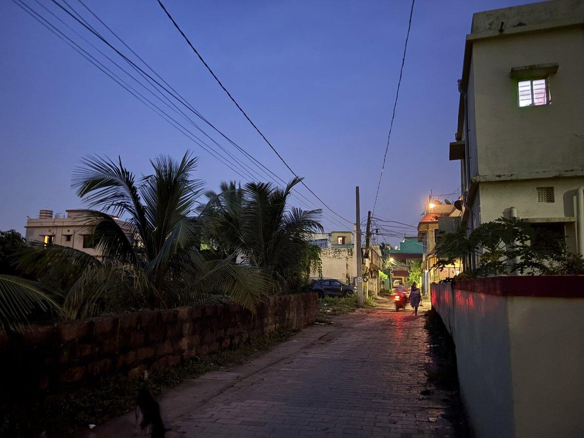 Jillam_Parida's tweet photo. @bmcbbsr No Street light at Chakeisihani , Near water tank . Kindly take necessary action. The entire patch is dark https://t.co/WPlH4y0kXg
