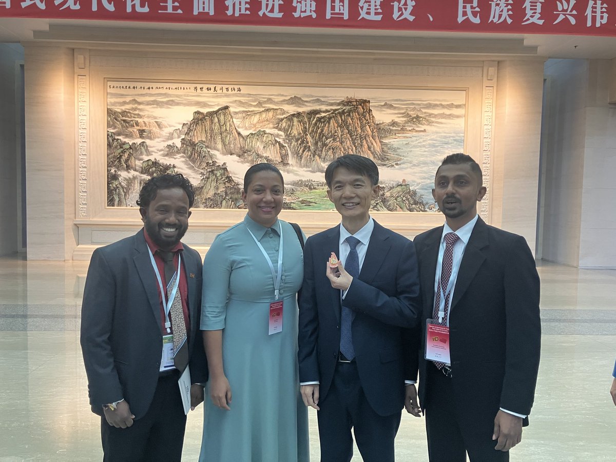 hsrilal's tweet photo. Special discussion at CPC Headquarters, Beijing 🇨🇳
Senior CPC officials met members from 11 major Sri Lankan parties to explore opportunities for enhancing the political knowledge of young SLPP leaders and strengthening cooperation.
@RajapaksaNamal @PodujanaParty https://t.co/sFV3HfuCwM