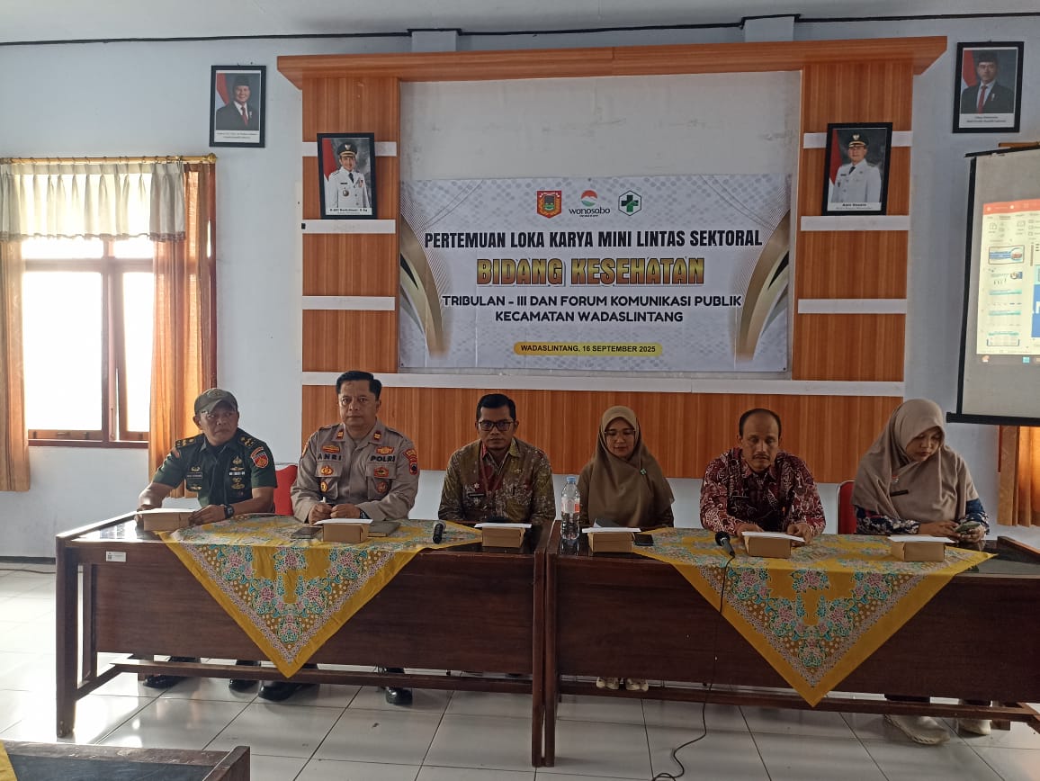 polsekwdl's tweet photo. Kapolsek Wadaslintang Hadiri Giat Lokakarya Mini Lintas Sektoral Bidang Kesehatan di Kecamatan Wadaslintang.

@humaspolreswonosobo 
@mkasimakbarbantilan 
@anriastida https://t.co/ymAYbXHJ73
