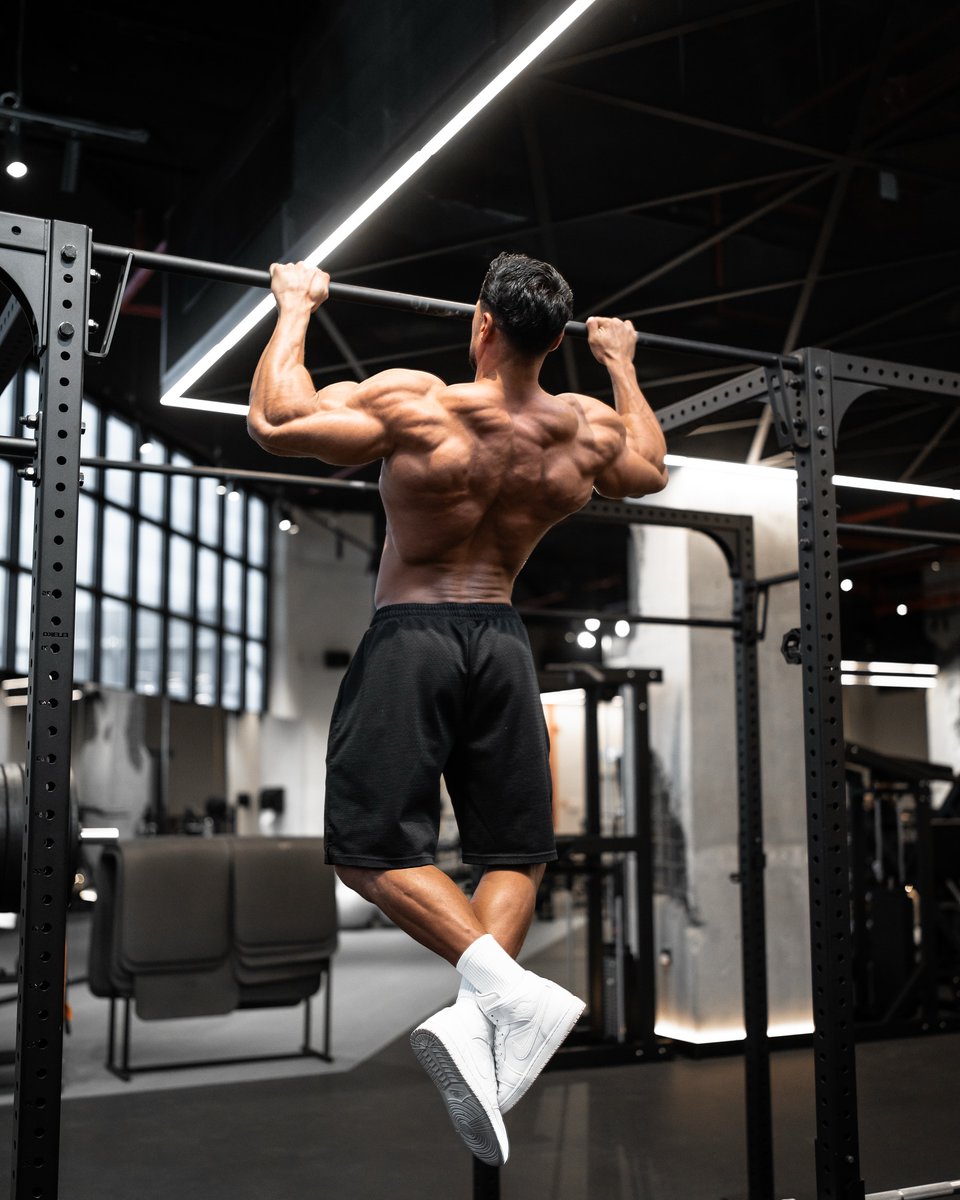 andreideiuuu's tweet photo. Gym pics aren't thirst traps; they are only proof of work.
Only non-lifters confuse the two. https://t.co/TDueeBca7w