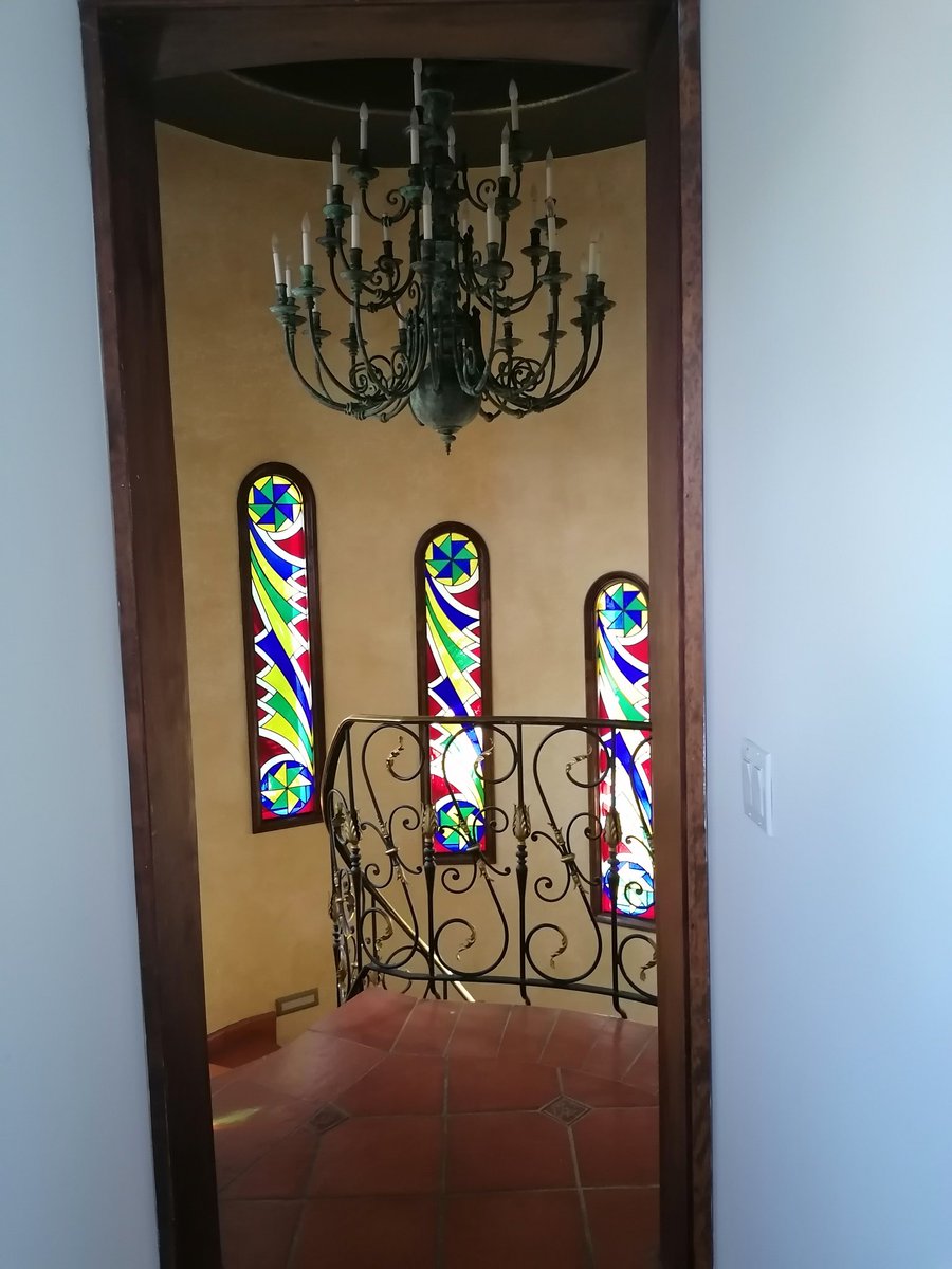 Day 2 of 3 completed on the latest vertical! So great to be back working with Darrell and Valentina once again ☺️🎬 As promised, photos of the gorgeous location in Vista Canyon, Santa Clarita 😍