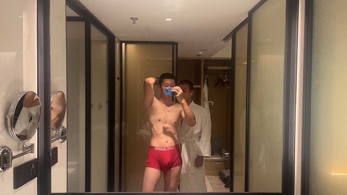 182的男大学生 tweet media