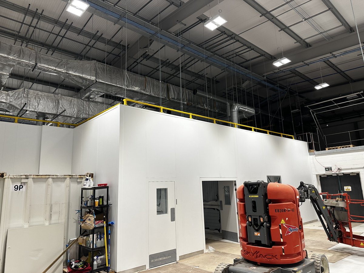 GuardtechClean's tweet image. Meanwhile in Devon...

225sqm of ISO7 Medical Device cleanroom continues to shape up

⭐⭐⭐⭐⭐️

Great work from those #modsquad heros from Guardtech Cleanrooms

#guardtechroup ⬡⬢⬡⬢⬡⬢