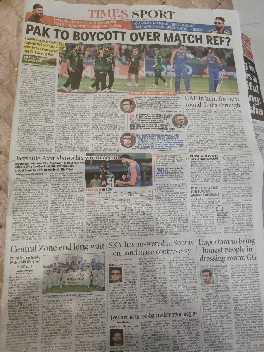 DID IT ACTUALLY MADE TO THE HEADLINES, NO!

Anandkumar becomes the World Champion in a Speed Skating, Still NO COVERAGE AT ALL!

Not in Print Media, Not on Television ❌