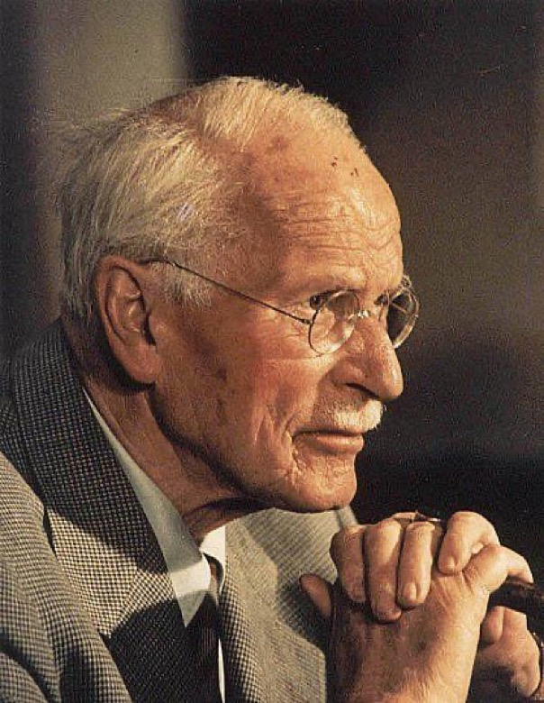 Carl Jung ha compartido infinitas lecciones poderosas.
 
Pero recopilé 6 que cada vez que las recuerdo me ponen la piel de gallina.  

Leer atentamente: