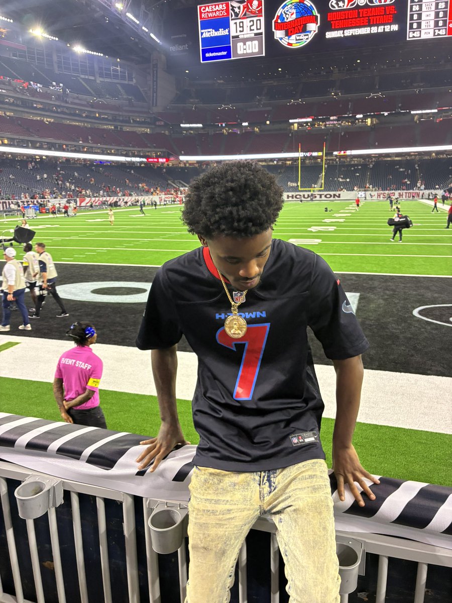 OLE_Brando's tweet photo. @HoustonTexans https://t.co/c9UOyeY8yP