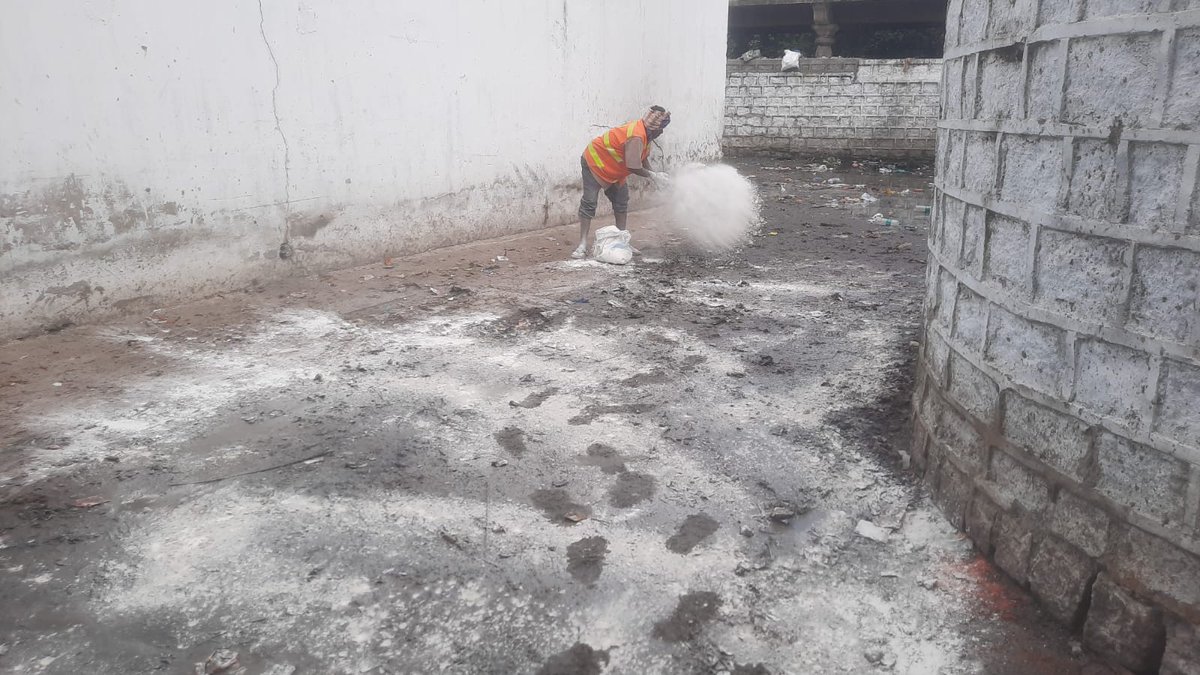 AMOHcircle8's tweet photo. @SyedAbdulShafi1 @GHMCOnline @CommissionrGHMC @revanth_anumula @asadowaisi @DCChandrayangut Complaint attended https://t.co/4JihXQMGRB