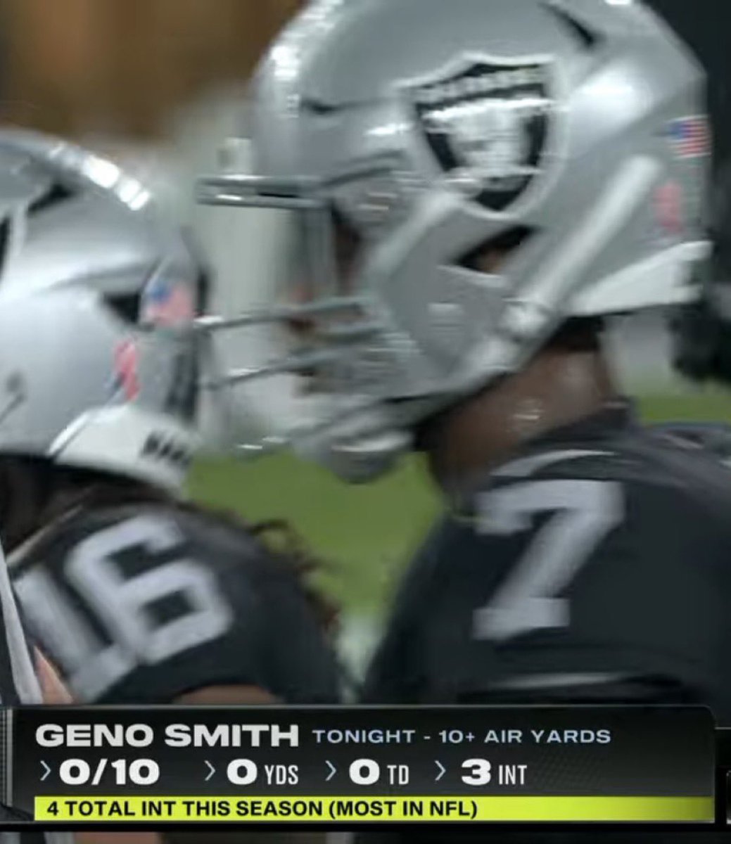 BrickCenter_'s tweet photo. Geno Smith went OFF tonight 🔥 https://t.co/iQPuJ3nGaY