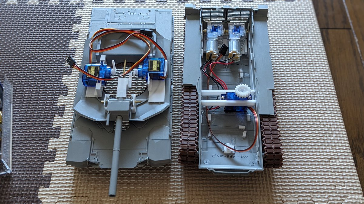 履帯を82枚にすべきだった気もするし、現在の81枚がかなり強く張ってて外れにくいという利点があるのも捨てがたいという状況なんすよね。