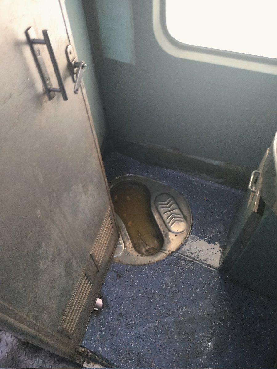 AshokB51675's tweet photo. @AshwiniVaishnaw @railcomplaint Condition of bathroom of train no 14322 Bhuj Bareilly SL coach https://t.co/PH29iWDBgt
