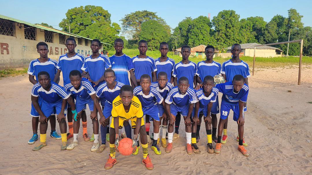 Picture of our international partner Go What It Takes FA Gambia 

An academy doing great work in Gambia 

#prideofphangnga #football #Thailand #Gambia

We Weren’t Born to Follow