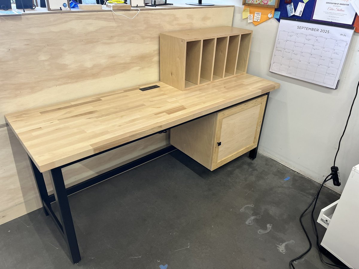 Delivered this custom desk for a client that owns a glass art studio. She had specific needs and materials so she called the Coeur Creations office for help. Another happy customer