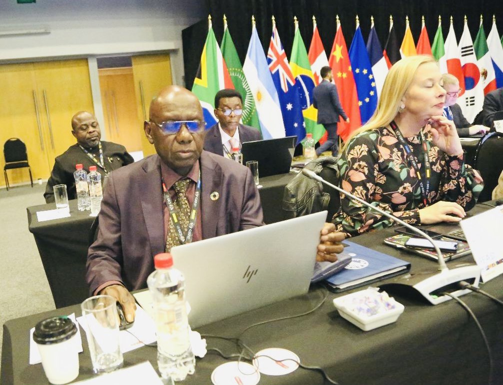 Day 2️⃣ | Dr. Babagana Ahmadu continues engagements at the #G20 Food Security Task Force Meeting. FAO continues to champion global initiatives aimed at strengthening food security and creating sustainable food systems for all. 🌍🤝
#G20FoodSecurity #ZeroHunger