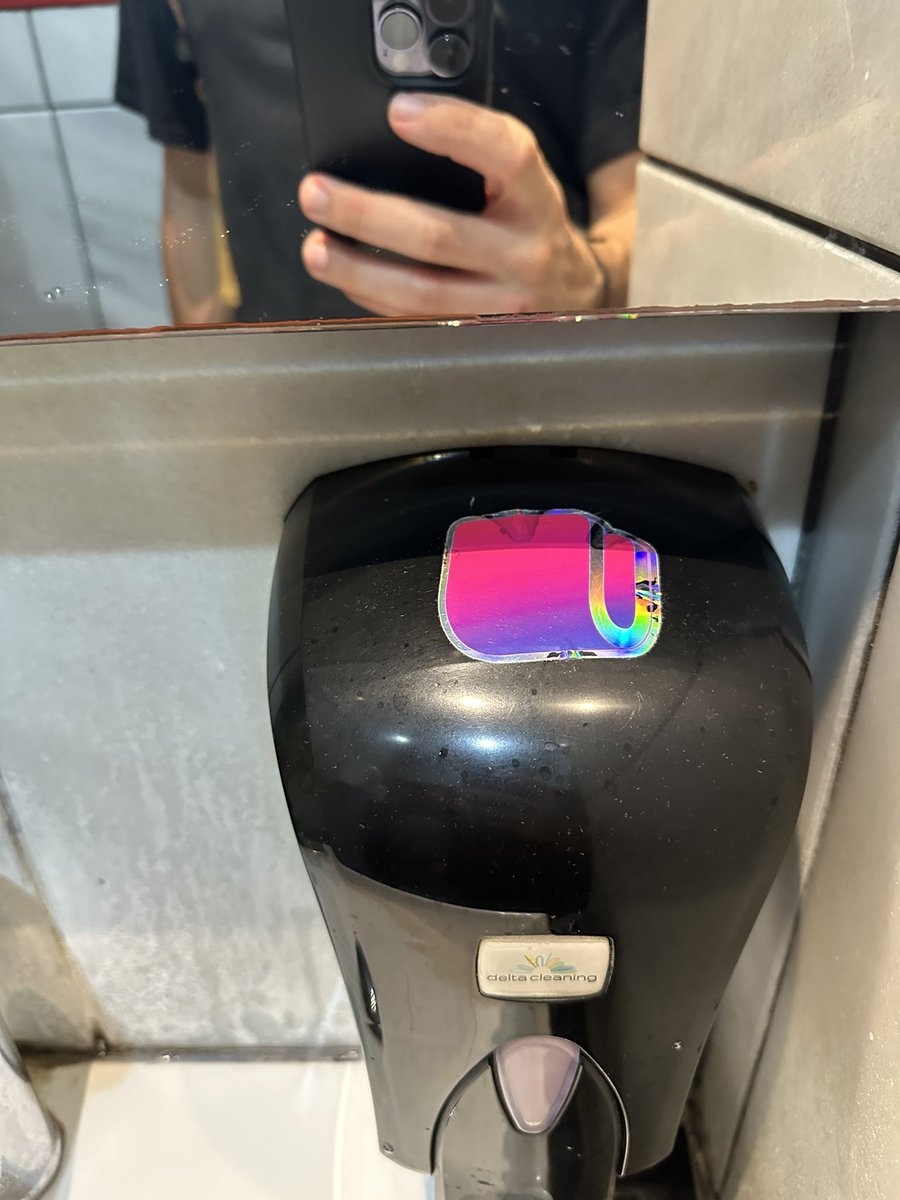 How can the most random coffee place in Thessaloniki have one of these in 2025?

A blast from the past by the sticker master <a href="/Henry_DeFi/">Genry</a>