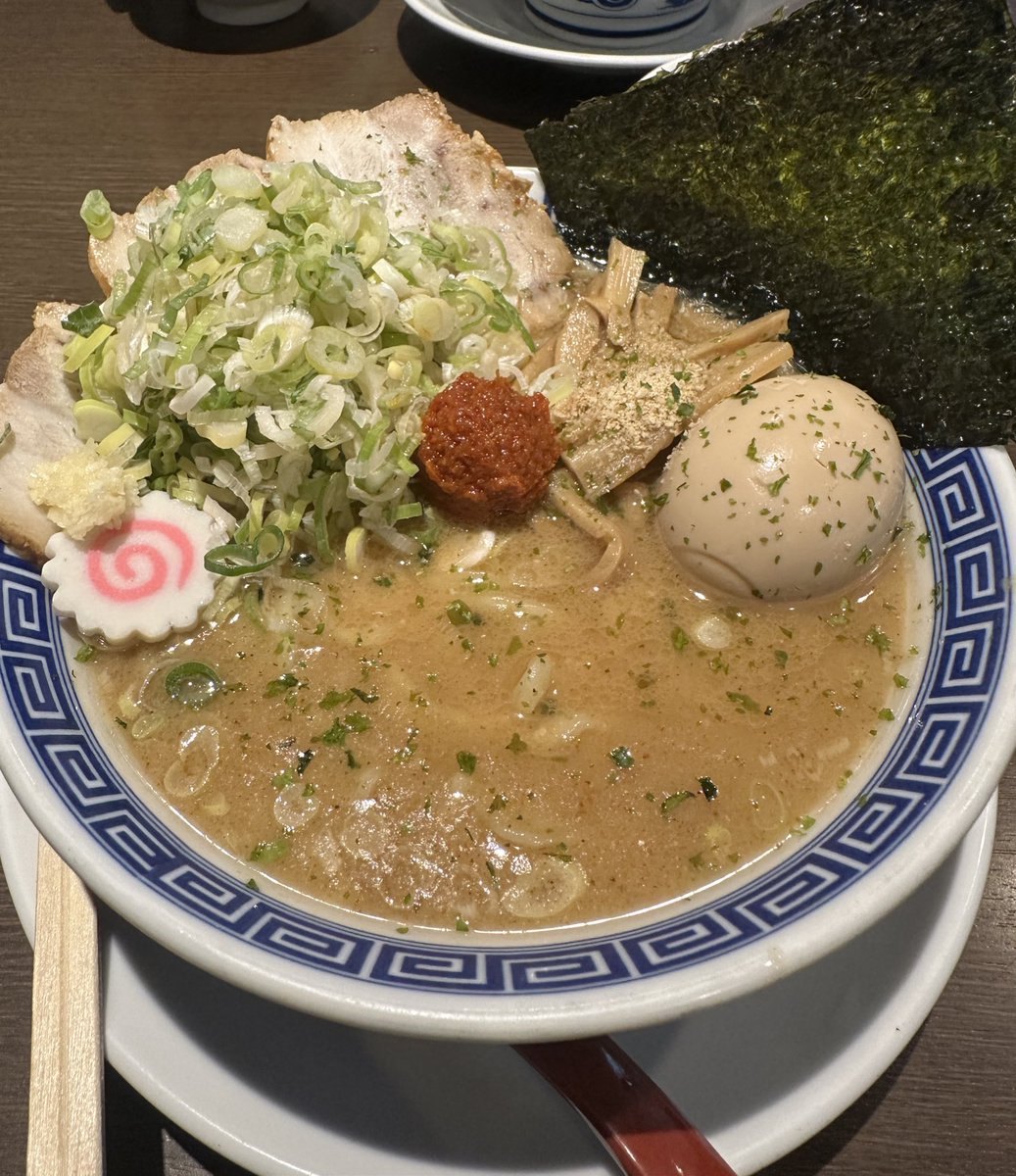 スロ垢じゃなくてラーメン垢になりそうなくらい稼働してない🙂‍↕️
そろそろ積もりたいところです🥸