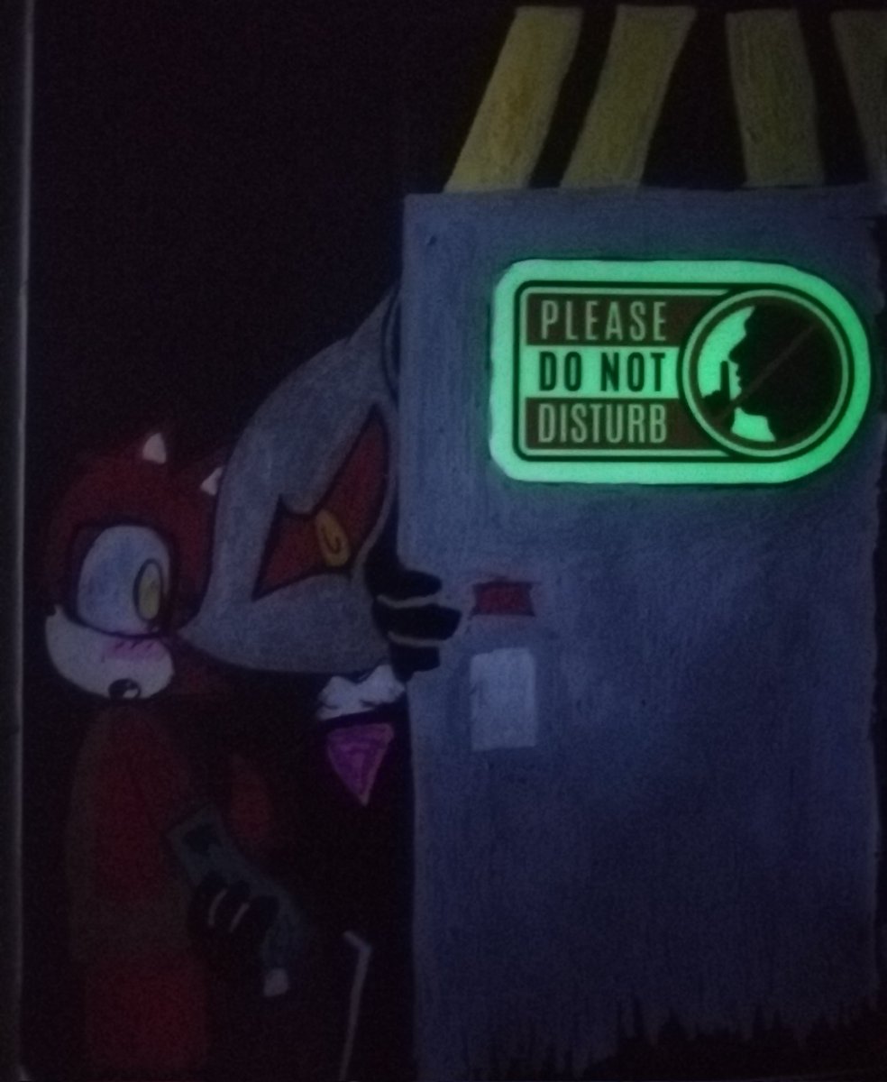 16_2003pan's tweet photo. #infidgetWeek Day 1 Secret Meeting
"According to labor law, the worker is entitled to a 30-minute break during the workday. Eggman may be evil, but he respects that law. Infinite should be grateful to have time to do whatever it is that he does." https://t.co/hFGnjADhkY
