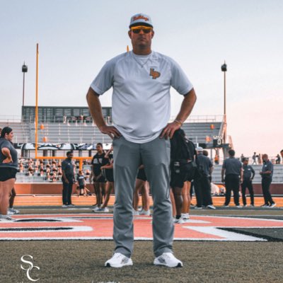 CoachHarr371's tweet photo. #NewProfilePic https://t.co/QlXnqpZZlV