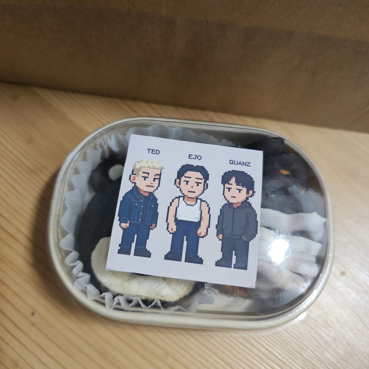 ted_hyung's tweet photo. 미약하게나마 준비한 간식 🫧 💛
어때야.., 네.. 그래요,.,..아직도 너무 좋읍니다 ., https://t.co/QUPSYZPygi