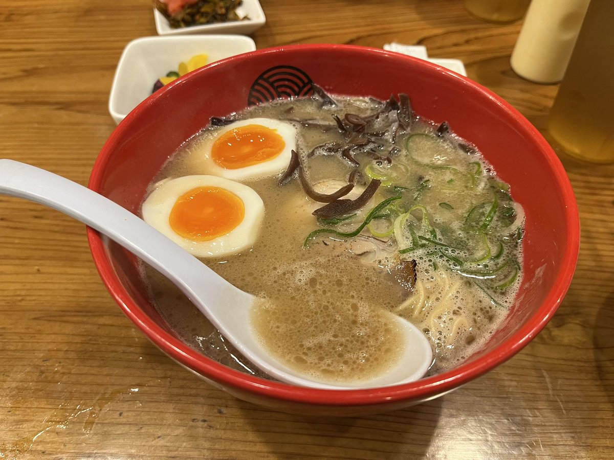 Fei_Games's tweet photo. 美味かった😋
APEXスプリット2で必ずダイヤまで上げよ💎🔥 https://t.co/BTZ8QBABZQ