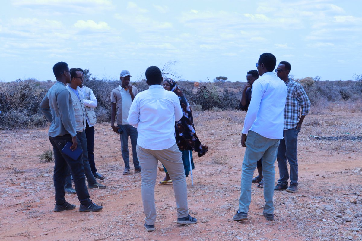 SDCSOM's tweet image. JRP2 Field Update | #Goldogob
@SDCSOM &amp;amp; contracted engineers completed site visits, clearing the way for key works: water storage, fencing &amp;amp; solar systems. 🚜💧
Work is already underway on a reservoir—boosting resilience &amp;amp; sustainable access to resources. 
Stay tuned for more!