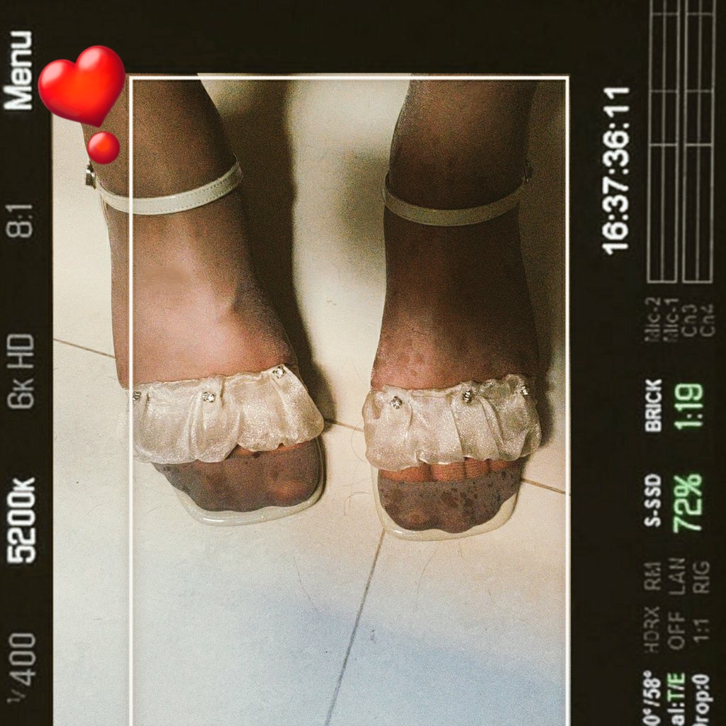 hhllb369's tweet photo. 欢迎贱狗们私信骚扰哦嘻嘻
#汗脚 #肉脚 #脚奴 #脚底 #脚底特写 #脚臭 #脚趾 #臭脚 #舔脚 #舔脚伺候 #足控 #骚脚 #恋足 #恋足舔脚 #恋足训练 #足控 #足控福利 #足控榨精 #足控褔利 https://t.co/Eyh0mMrjD9