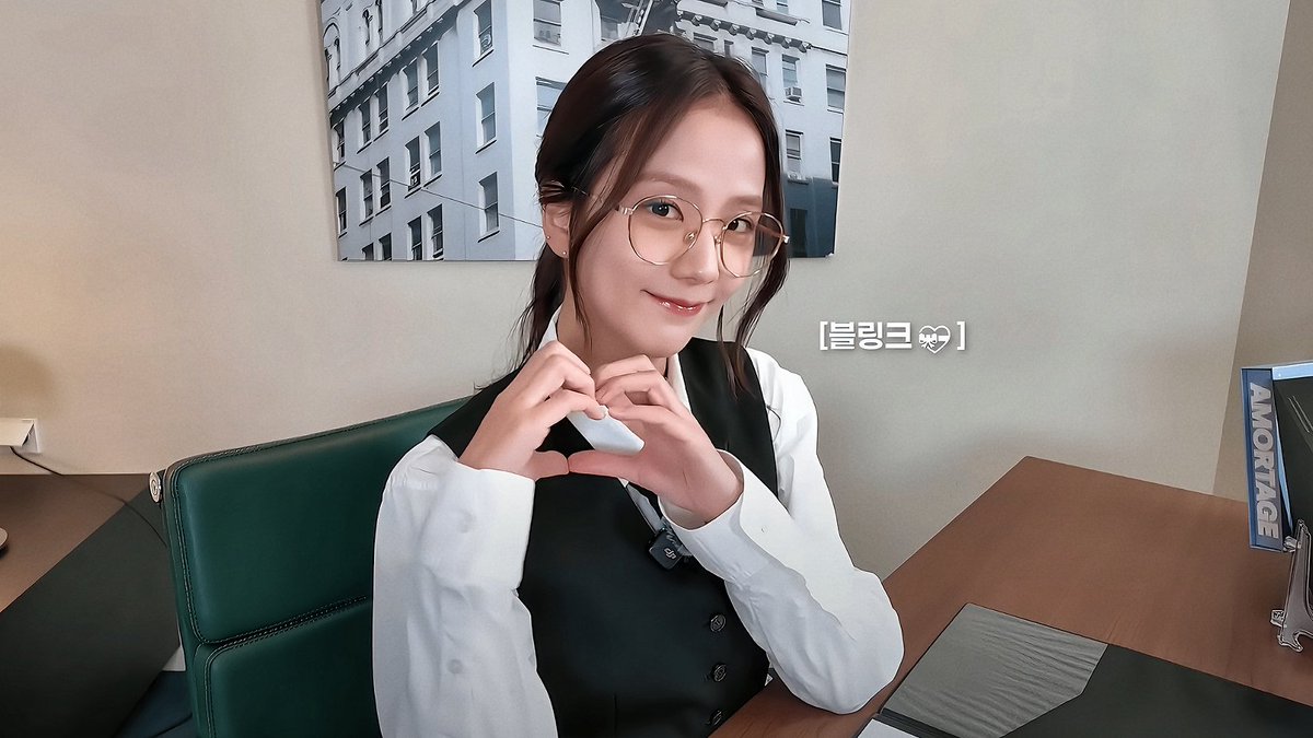jisoospic's tweet photo. https://t.co/oByqLQiQTr
