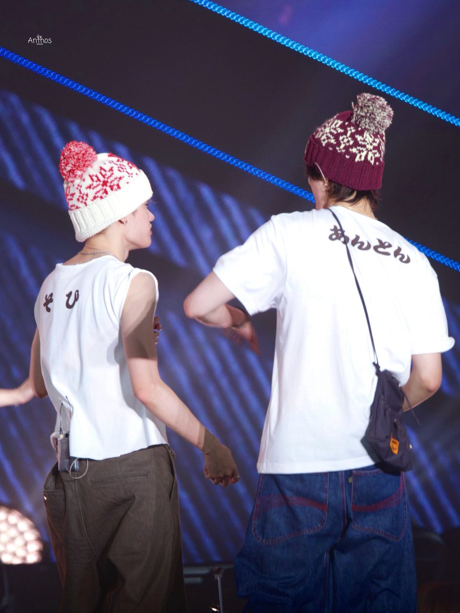 Anthos🌻 tweet media