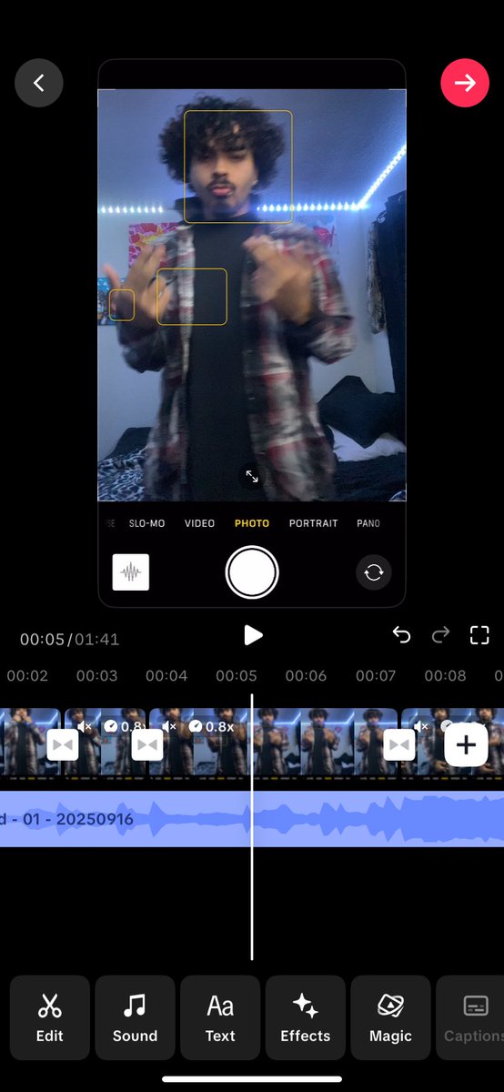 osochiefinkeef's tweet image. phone so shitty i gotta make trillers thru tiktok bcs triller always crashes
