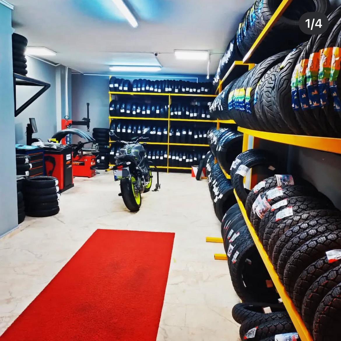 📌 POLİSLERİN ŞAHSİ MOTORLARINA  BEDAVA MICHELIN LASTİK TAKIYORUM

📌 TÜM SIVI BAKIMLARINI DA ÜCRETSİZ      DEĞİŞTİRECEĞİM

‘ TRN MOTORS / BÜYÜKÇEKMECE ’

Kış geliyor. 
İstanbulda Özellikle sabahları yollar kaygan. 

Motosikleti olan Polislerimizi,
Kendime ait olan Büyükçekmecede