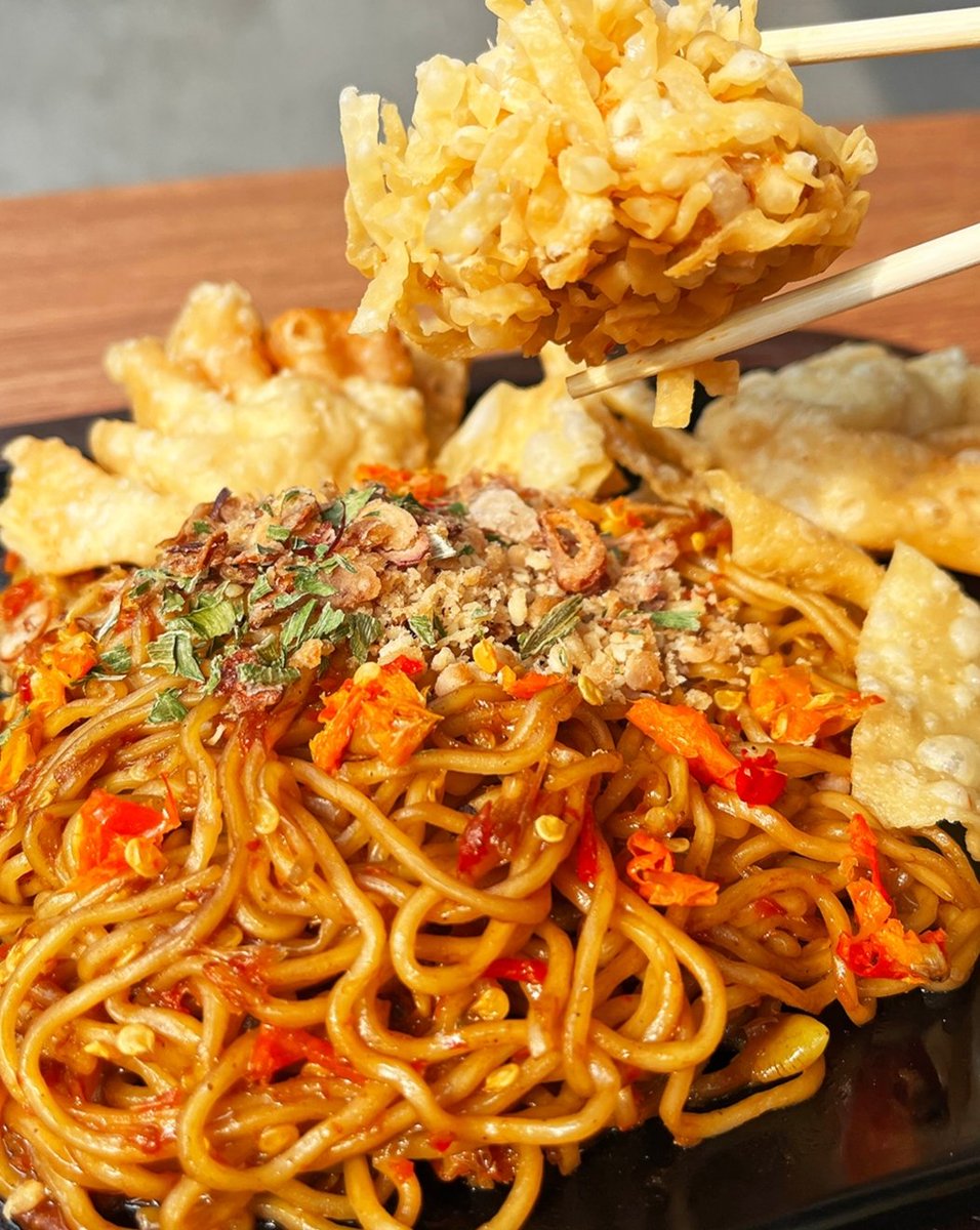 LafiniaM's tweet photo. 🍝GACOAN Paket Murce Nih

24ribuan aja udah dapat Mie Gacoan Lv1 + Udang Keju + Lemon Tea. MANTAP GUYS Mayan bgt buat maksi 

Klaim Voucher di sini⤵️
https://t.co/Q6oMY79SmJ

#gacoan #shopeefood #promoshopeefood https://t.co/APeBm2z1Bg