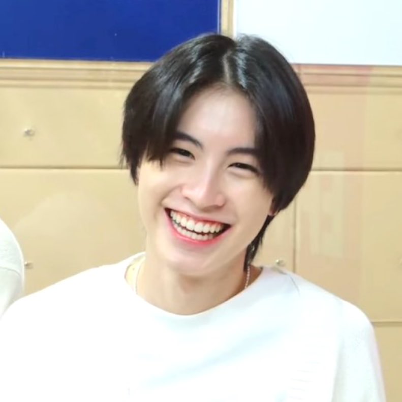 🛼 i (aa) you ^ᴗ^ tweet media