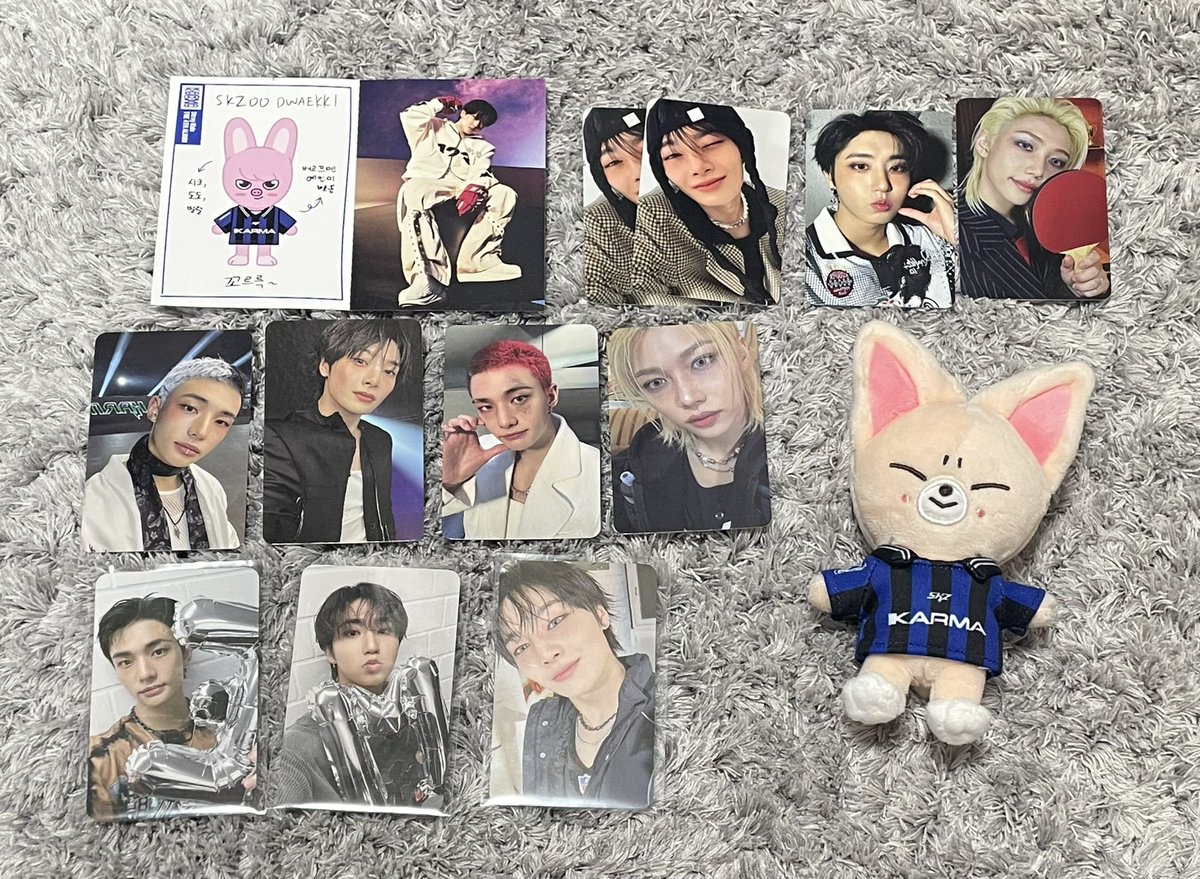 na10_25's tweet photo. スキズ KARMA トレカ skzoo 交換 fans shop

譲)チャンビン ヒョンジン ハン フィリックス アイエン

求) 同種リノ (fans shopのみ異種) https://t.co/tu8DVA3Umn