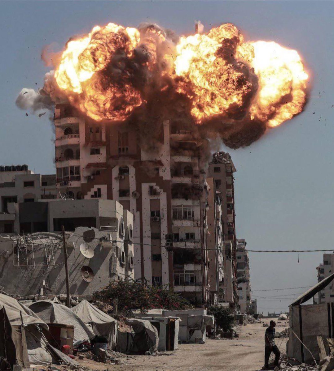 GazaRabah's tweet photo. Gaza is annihilation, world 💔💔💔🥹🥹🥹 https://t.co/sM1XEmT1rJ