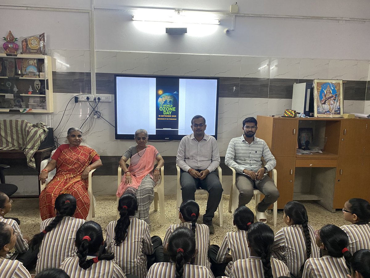 IPLAB_PORBANDAR's tweet photo. #IPLabPorbandar celebrates the shield of life our ozone layer
Let’s protect it, breathe fresh, and pass a bluer sky to the next generation.
Small actions = Big change
#WorldOzoneDay #SustainableFuture #BluePlanet @narottamsahoo @InfoGujcost @picgujcost @Punam_Bhargava @pavitshah https://t.co/URbp4W5f34