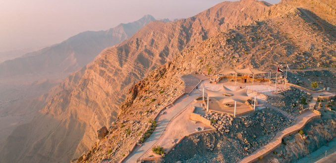 L0mdCy's tweet photo. @Almosafertravel يقع جبل جيس في إمارة رأس الخيمة شمال دولة الإمارات العربية المتحدة. 🇦🇪 ⛰️ 

#شريكك_بالسفر https://t.co/kl8eW7PrAx