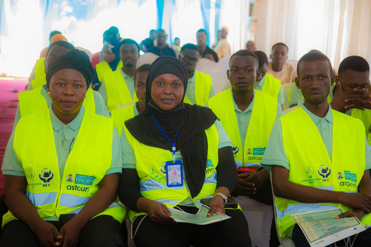 FemiAkinyelure's tweet photo. Over the weekend, we kicked off the Renewable Energy Training Program at the University of Maiduguri, a key milestone under the #EnergizingEducationProgramme (EEP) Phase II, a strategic step towards building local capacity and advancing Nigeria’s move to sustainable energy. https://t.co/J1cM7wMKoJ