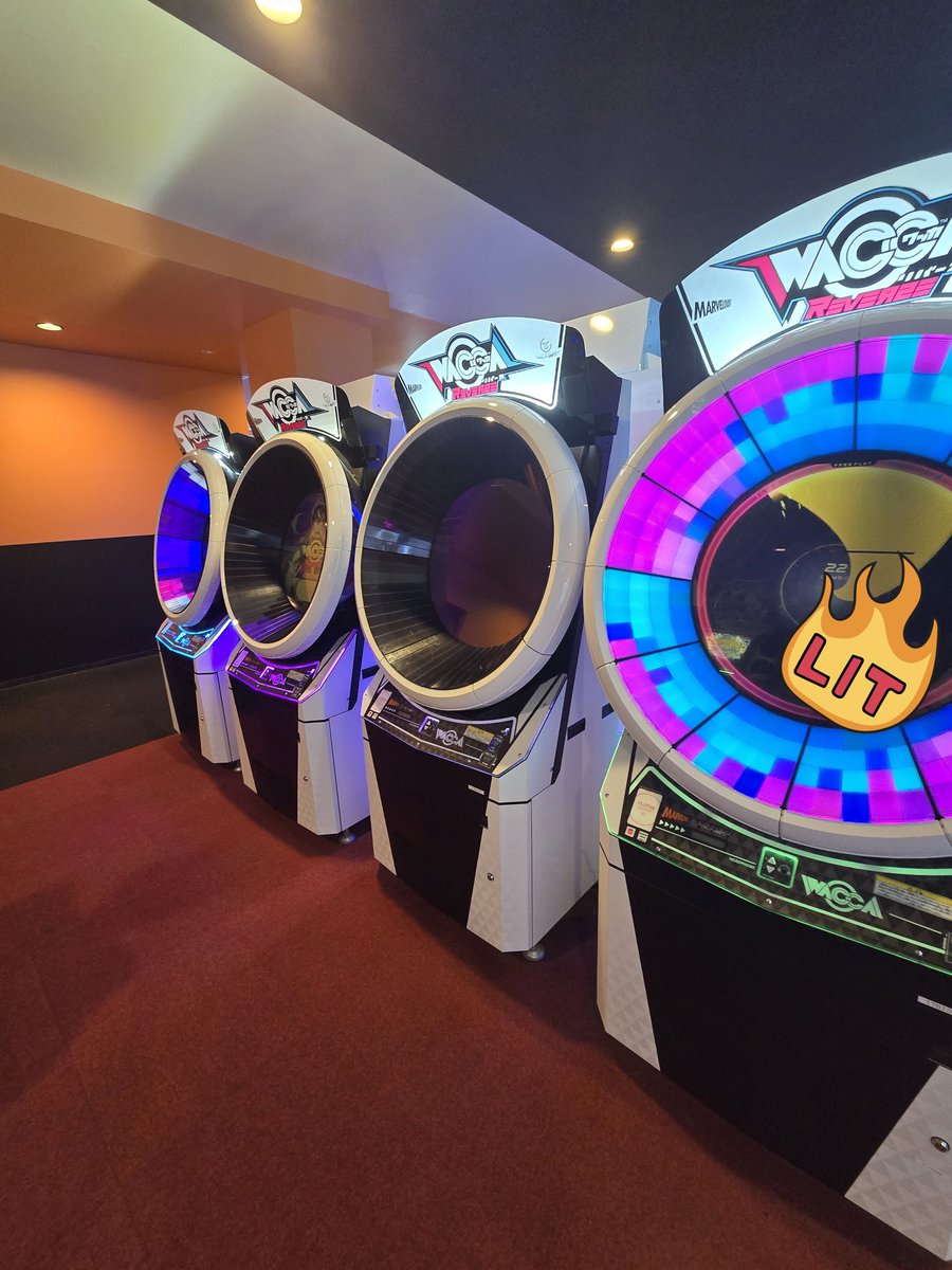 Phyneox🥶🤹 tweet media