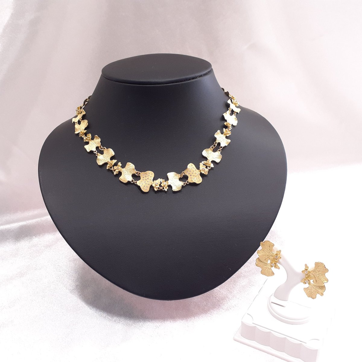 エンタイヤ大量　栃木の質屋さん1軒分 新作，爆買い