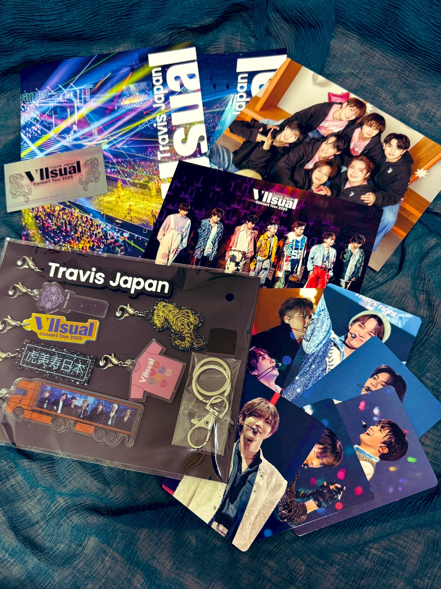 ☆ Diorama Large Tour Sign　　　　　　　【特典会員限定】 03- Performance | 8月28日(木)はTHE PINK TOKYOにて、「03