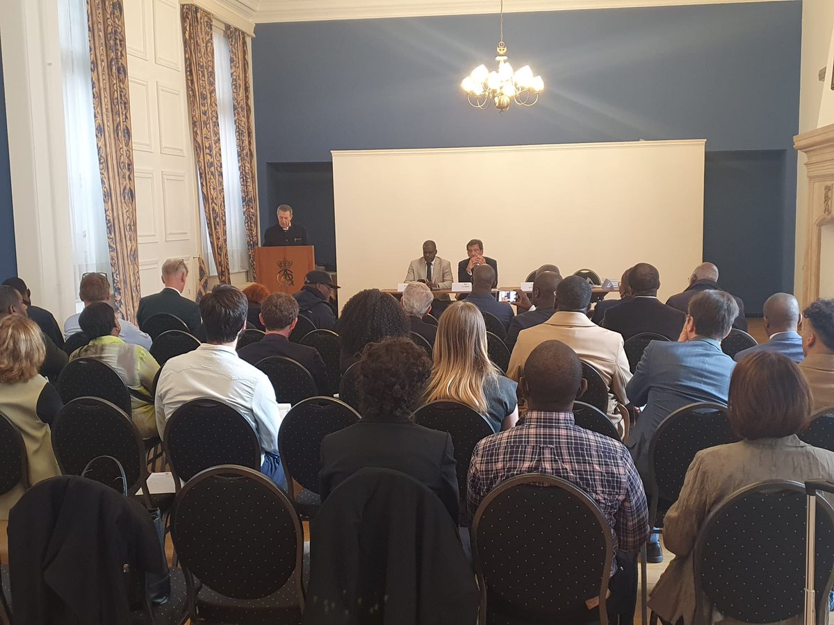 JJPWondo's tweet photo. Le 2ᵉ forum RDC et l’Angola a tenu toutes ses promesses au Cercle Roi Albert.
Un après-midi intense, des intervenants brillants.
Au cœur des échanges : les accords de paix RDC–Rwanda–USA & le corridor stratégique de Lobito.
#EgmontInstitute, #AfricanResearchNetwork, #Afridesk. https://t.co/fQXjJ2kf68