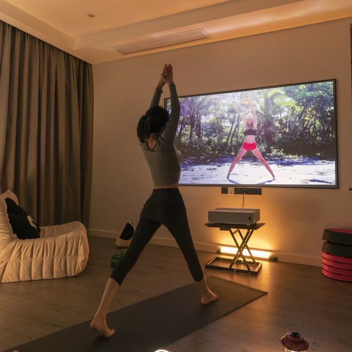queenofsupercar's tweet image. Late-night stretch before bed 🧘♀️✨
Ending the day with a calming yoga flow—just me, my mat, and the glowing screen. There’s something so grounding about moving through gentle poses with soft lighting and no noise, just breath. 💤
#NightRoutine #BedtimeYoga