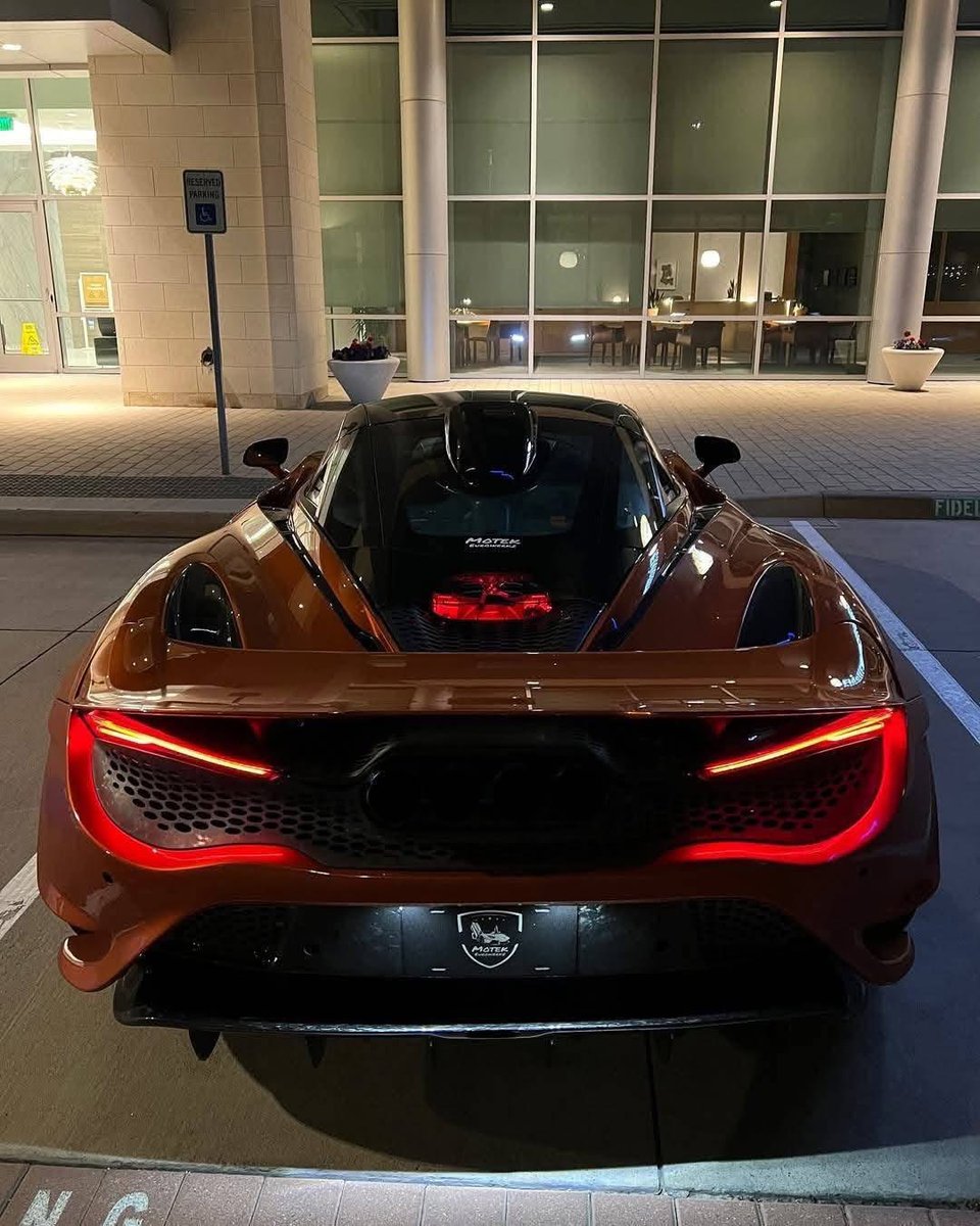 McLaren 765LT "Azores Orange" 🧡