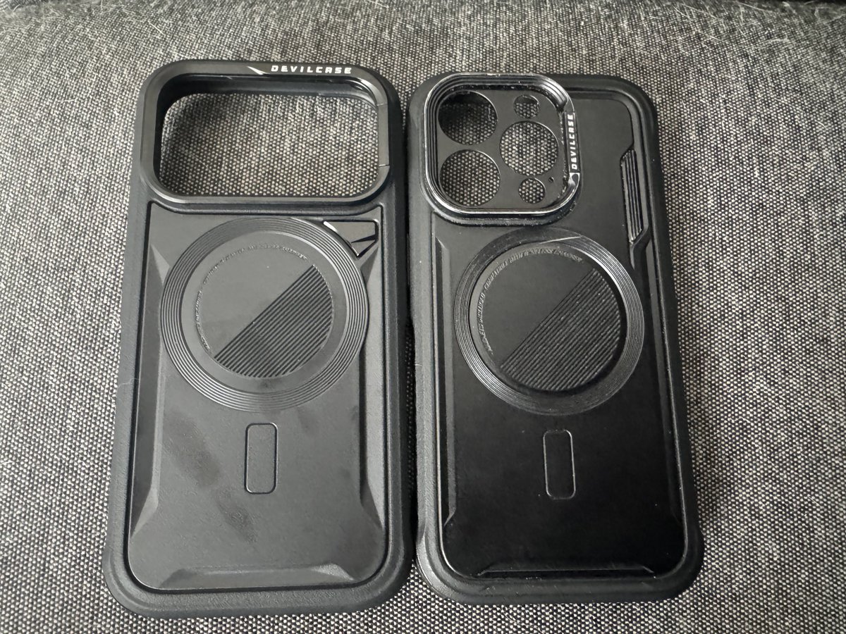 atsugip's tweet photo. 台湾のスマホケースメーカーのDEVIL CASEさんにオーダーしてたiPhone17pro用のケース届いた!!  ここのケース気に入ってるんだよねセミオーダーで色々オーダー出来るからデザインも良いし #devilcase https://t.co/FKhndsYQrj