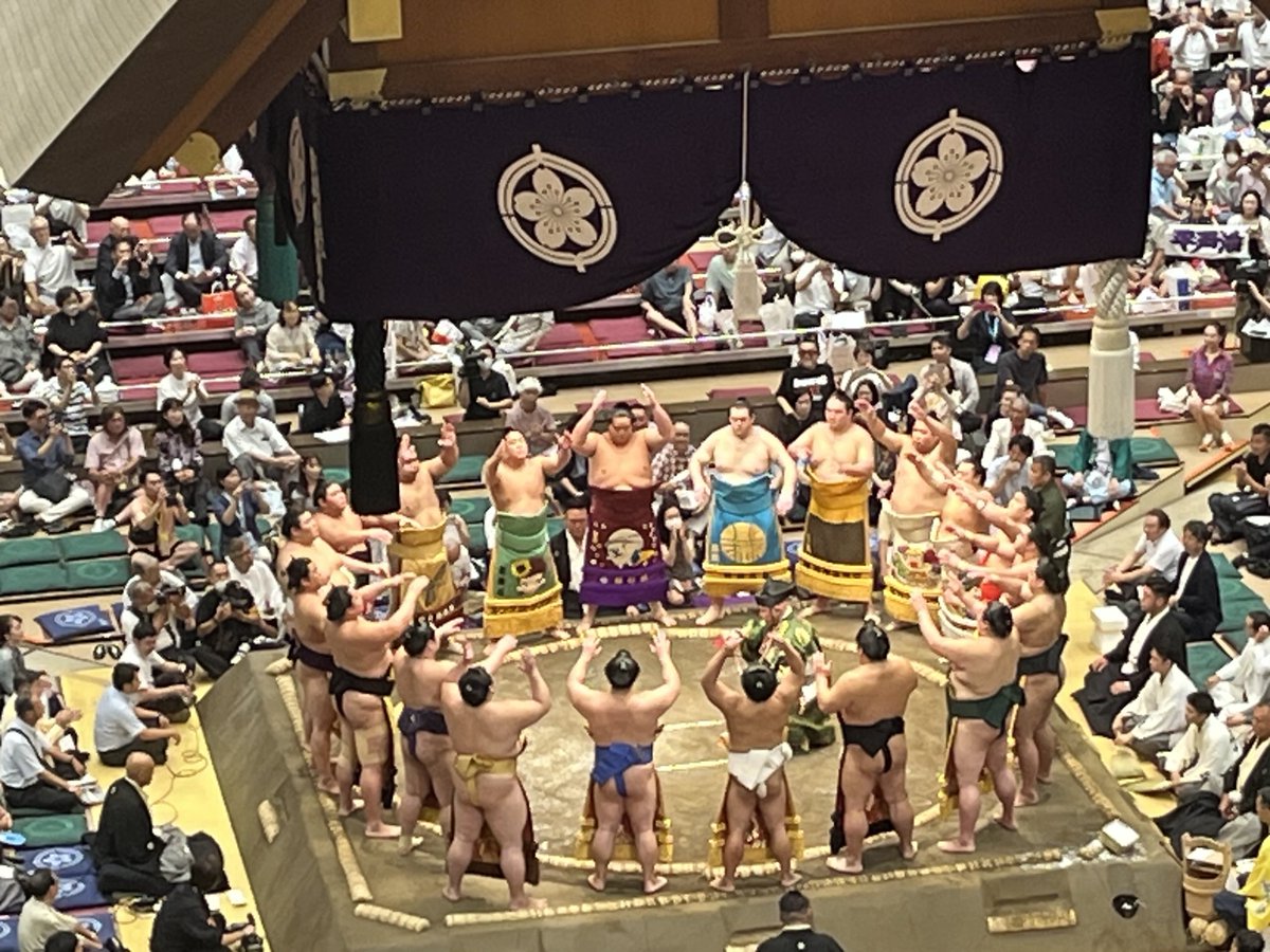 Kerry Watkins tweet media