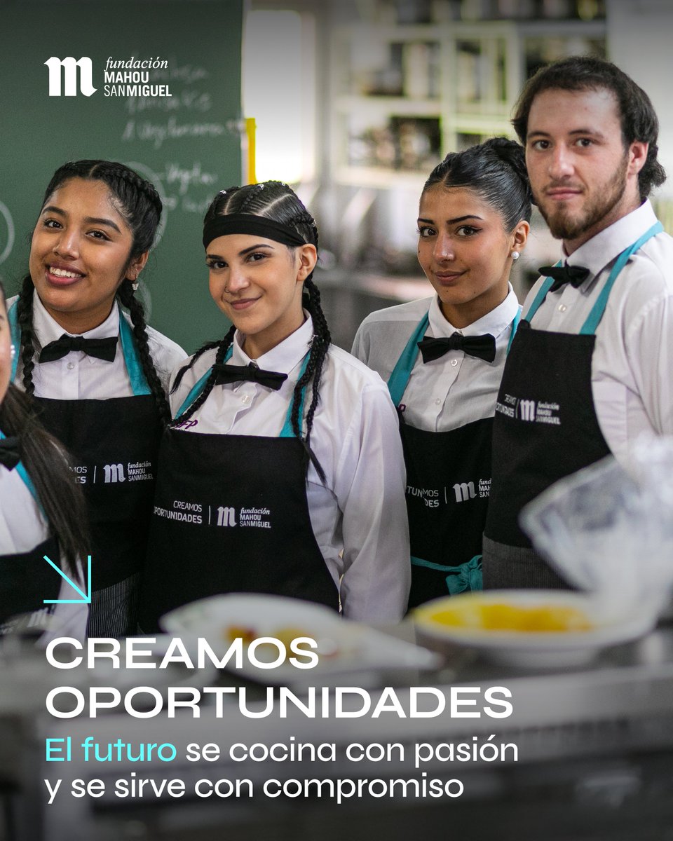 En #CreamosOportunidades 💙 en Hostelería y Turismo cada alumno cocina sus sueños y los sirve con la certeza de que lo que se hace con pasión, siempre deja huella.
Porque detrás de cada delantal, hay una historia que acaba de comenzar… 🌟👨‍🍳👩‍🍳