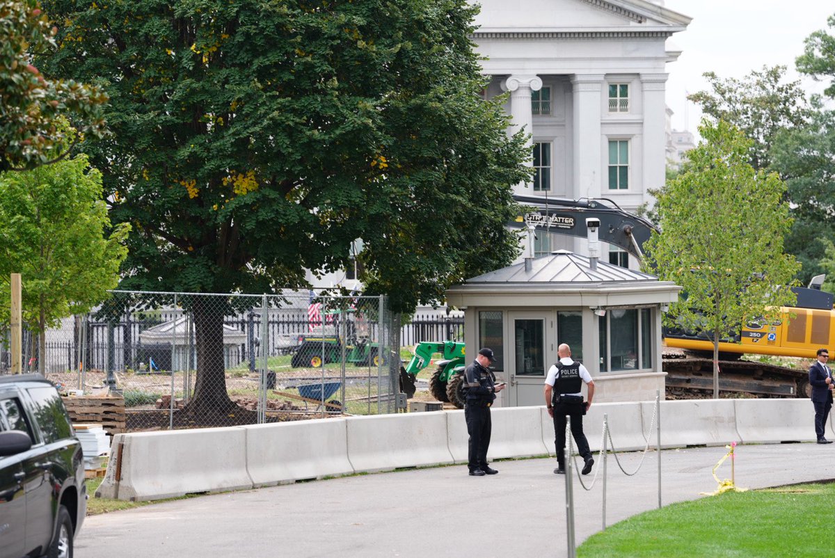 Andrew Leyden tweet media