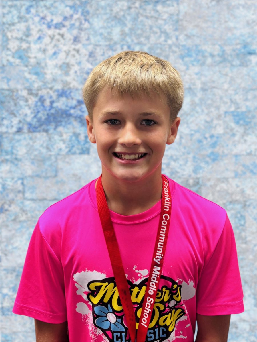 FCMS Athletes of the Week:

7th Female: Leilani Toves (Soccer)
7th Male: Maddox Martin (Football)
8th Female: Ava Heiney (Golf)
8th Male: Finn Moore (Soccer)