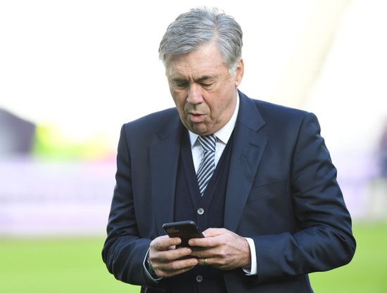 Roman Abramovich, when he owned Chelsea, would always  send only a question mark (?) in a text message to Chelsea manager Carlo Ancelotti, every time Chelsea lost a game.

Carlo always answered him only with an exclamation mark.