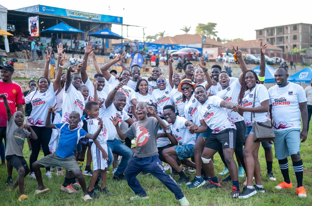 SwansSportsClub's tweet image. 📢📢Team Announcement 📢📢📢
Cancer causes enormous strain on family, friends &amp;amp; loved ones.  #TeamFukho captained by @KABAYANJA is not watching by the sidelines. He is rallying all loved ones to join the #SwansBeachRugby #CancerAwareness25 festival. Register your team NOW🤗